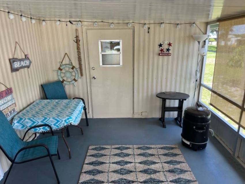 341 Sioux Drive a Winter Haven, FL Mobile or Manufactured Home for Sale